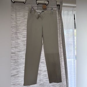 Women’s dress pants size 4 nwt